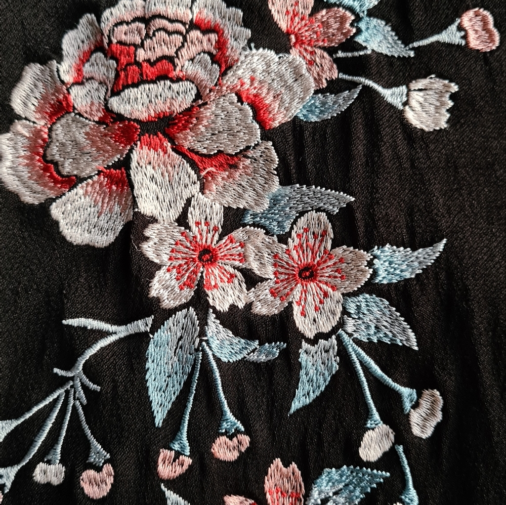Glassons Size L Women's Black Satin Feel Floral Embroidered Bomber Jacket - Picture 8 of 13